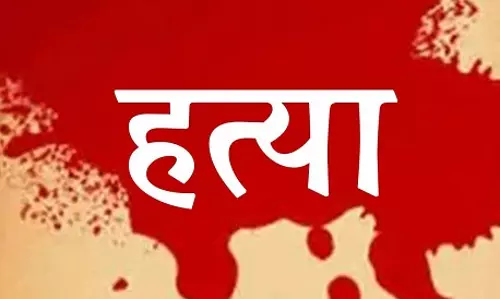 Dhanbad: शराबी पति ने पत्नी की बेरहमी से की हत्या, आरोपी हिरासत में Dhanbad: शराबी पति ने पत्नी की बेरहमी से की हत्या, आरोपी हिरासत में