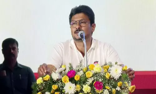 Udhayanidhi Stalin ने पलानीस्वामी पर एम्बुलेंस रोके जाने का आरोप लगाया