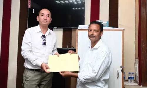 Sikkim : जीटीए ने तीस्ता बाढ़ पीड़ितों को पहली किस्त वितरित की Sikkim : जीटीए ने तीस्ता बाढ़ पीड़ितों को पहली किस्त वितरित की
