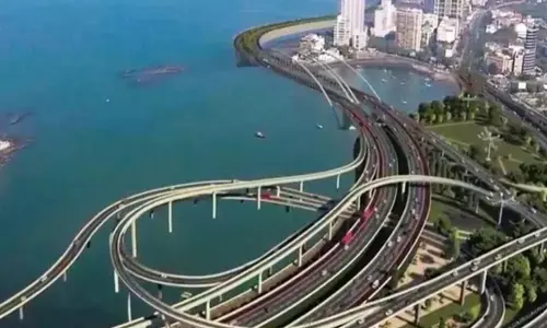 Mumbai: मुंबई तट पर सालाना व्यय तय, खर्च 18 करोड़ Mumbai: मुंबई तट पर सालाना व्यय तय, खर्च 18 करोड़