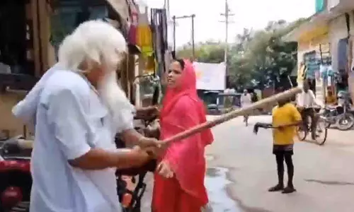 उत्तर प्रदेश में घरेलू हिंसा का मामला, भाजपा सांसद की बहन ने दर्ज कराई FIR उत्तर प्रदेश में घरेलू हिंसा का मामला, भाजपा सांसद की बहन ने दर्ज कराई FIR