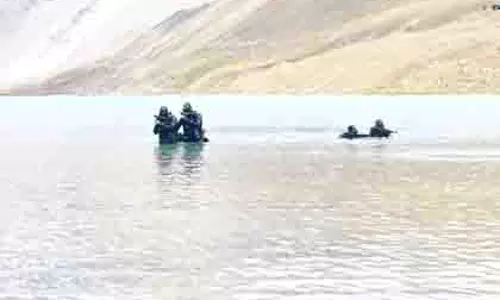 भारतीय सेना और नौसेना ने Sikkim में चुनौतीपूर्ण युद्ध किया