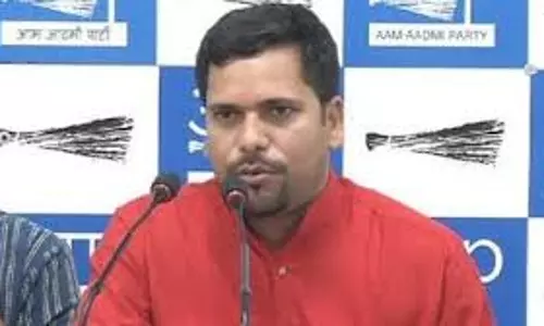 New Delhi: AAP विधायक ने बाढ़ प्रभावित किसानों के हित में CM से चर्चा की