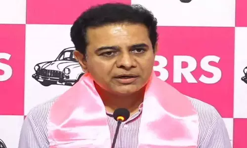 KTR ने रेवंत रेड्डी से पूछा: चेरलापल्ली में 12,000 करोड़ रुपये के ड्रग सौदे में रिश्वत? KTR ने रेवंत रेड्डी से पूछा: चेरलापल्ली में 12,000 करोड़ रुपये के ड्रग सौदे में रिश्वत?