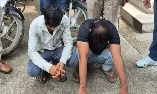 Panipat: पुलिस ने पानीपत में बाइक चोरों को किया गिरफ्तार