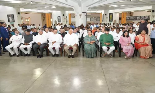 उद्योग संघों के प्रतिनिधियों ने सीएम भूपेंद्र पटेल से की मुलाकात, प्रधानमंत्री का जताया आभार
