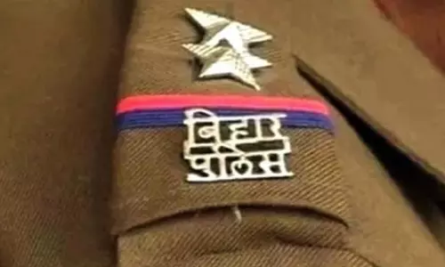 फरार अपराधियों को दबोचने में जुटी पुलिस, 8,823 हार्डकोर अपराधियों को किया गया गिरफ्तार फरार अपराधियों को दबोचने में जुटी पुलिस, 8,823 हार्डकोर अपराधियों को किया गया गिरफ्तार