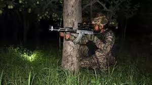 Jammu-Kashmir: आतंकियों से मुठभेड़ में 2 जवान शहीद, सेना ने दी श्रद्धांजलि Jammu-Kashmir: आतंकियों से मुठभेड़ में 2 जवान शहीद, सेना ने दी श्रद्धांजलि