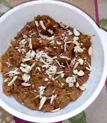 Rajgira Halwa Recipe: व्रत में बनाएं देसी घी वाला राजगीरा का हलवा Rajgira Halwa Recipe: व्रत में बनाएं देसी घी वाला राजगीरा का हलवा