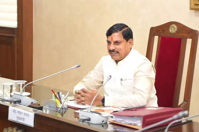 Bhopal: श्रमिक परिवारों को मिलेगा बड़ा आर्थिक सहयोग Bhopal: श्रमिक परिवारों को मिलेगा बड़ा आर्थिक सहयोग