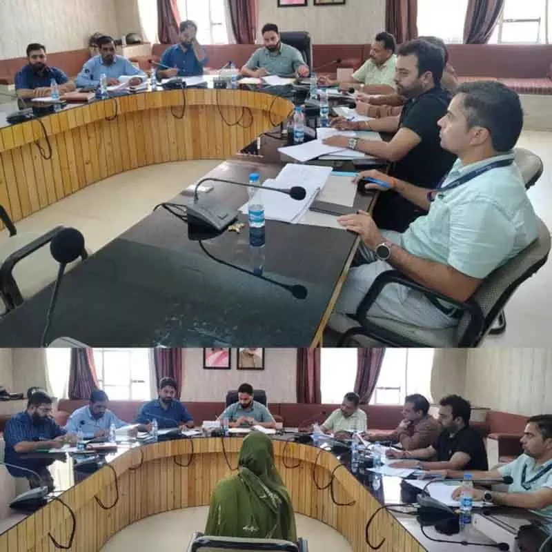 पुंछ में केवीआईबी योजना के तहत 30 नए उद्यमों को मंजूरी पुंछ में केवीआईबी योजना के तहत 30 नए उद्यमों को मंजूरी