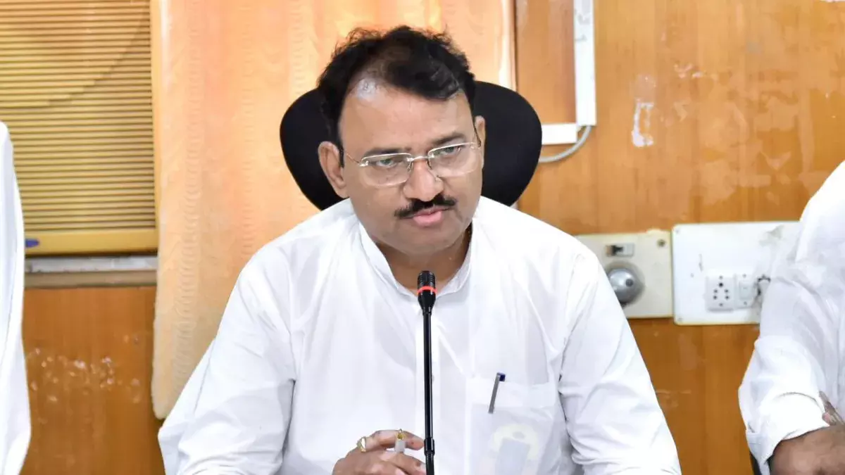 Jaipur: उपमुख्यमंत्री बैरवा: रिम्स बनेगा चिकित्सा और शोध का उत्कृष्ट केंद्र Jaipur: उपमुख्यमंत्री बैरवा: रिम्स बनेगा चिकित्सा और शोध का उत्कृष्ट केंद्र