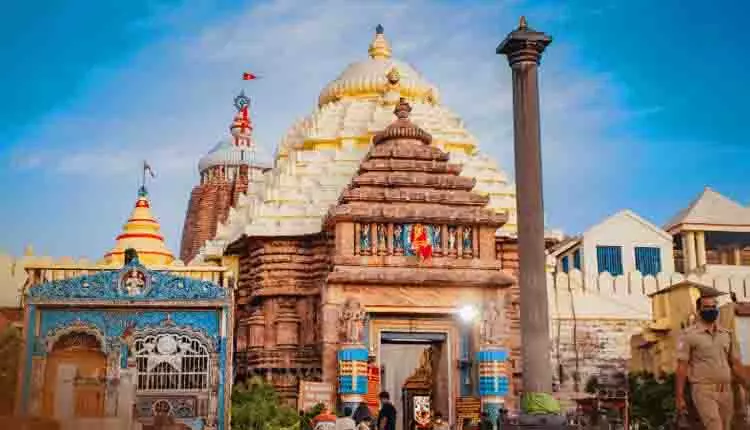 महास्नान अनुष्ठान के कारण Puri Jagannath मंदिर में दर्शन रुका महास्नान अनुष्ठान के कारण Puri Jagannath मंदिर में दर्शन रुका