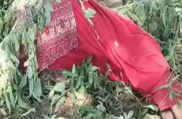 प्रेम हत्या से हड़कंप: परिजन धरने पर, आरोपी की गिरफ्तारी की मांग प्रेम हत्या से हड़कंप: परिजन धरने पर, आरोपी की गिरफ्तारी की मांग