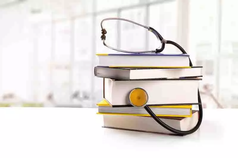 medical college के प्रिंसिपल के खिलाफ कदाचार की जांच के आदेश medical college के प्रिंसिपल के खिलाफ कदाचार की जांच के आदेश
