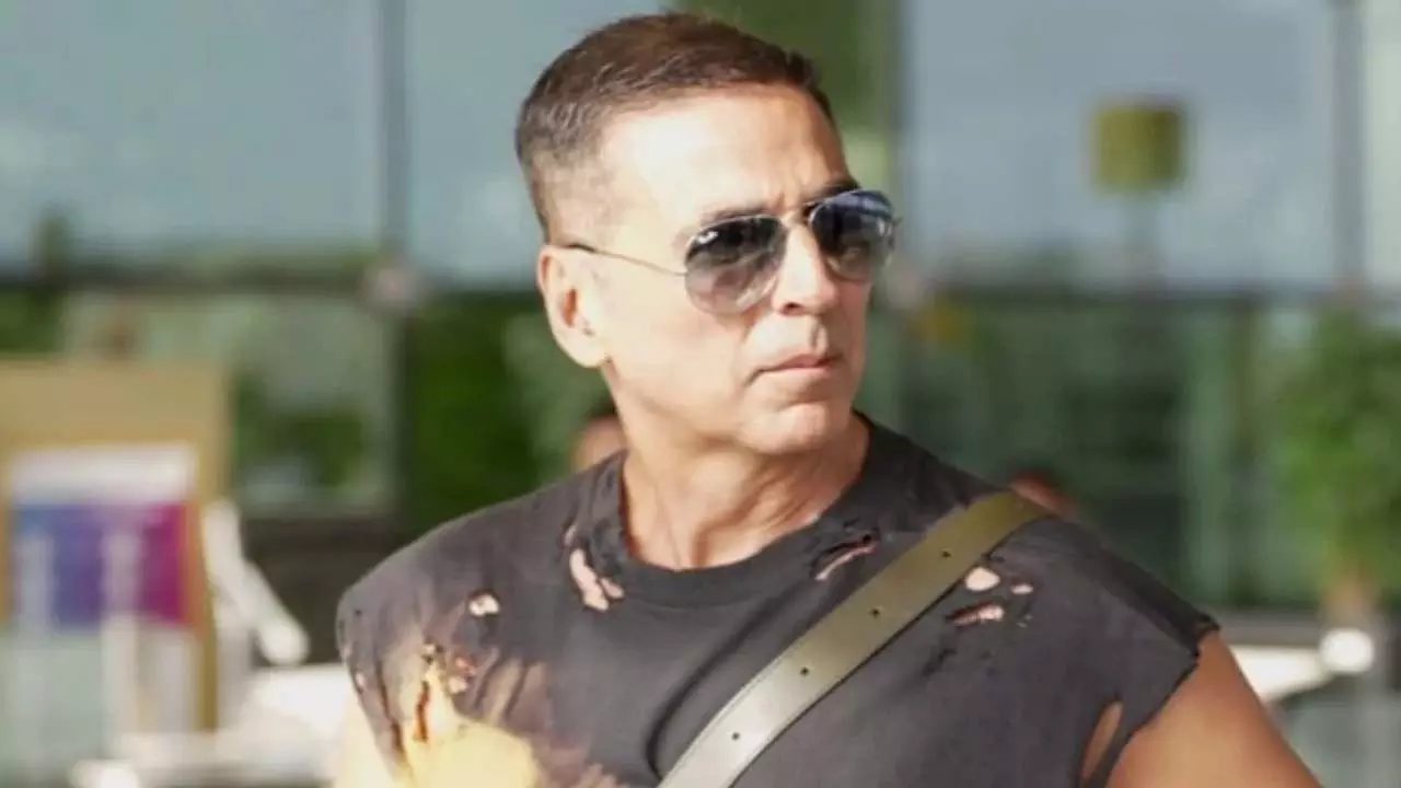 Akshay Kumar के 80 करोड़ रुपये के जुहू बंगले का खुलासा Akshay Kumar के 80 करोड़ रुपये के जुहू बंगले का खुलासा