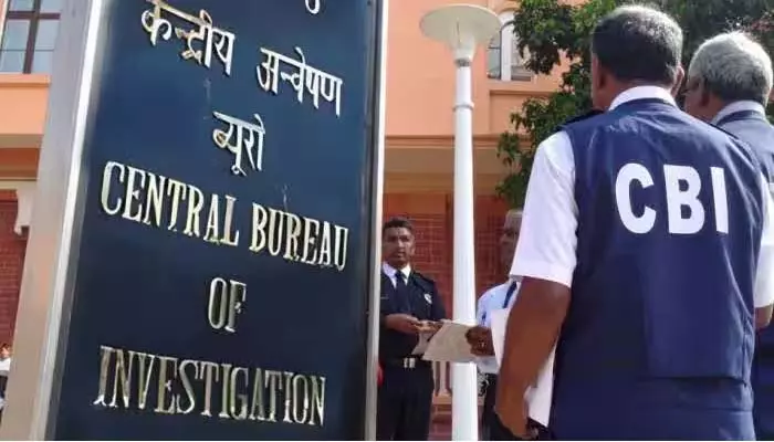 कोयला ट्रांसपोर्टिंग में अवैध वसूली के मामले में CBI की कार्रवाई, 7 गिरफ्तार कोयला ट्रांसपोर्टिंग में अवैध वसूली के मामले में CBI की कार्रवाई, 7 गिरफ्तार