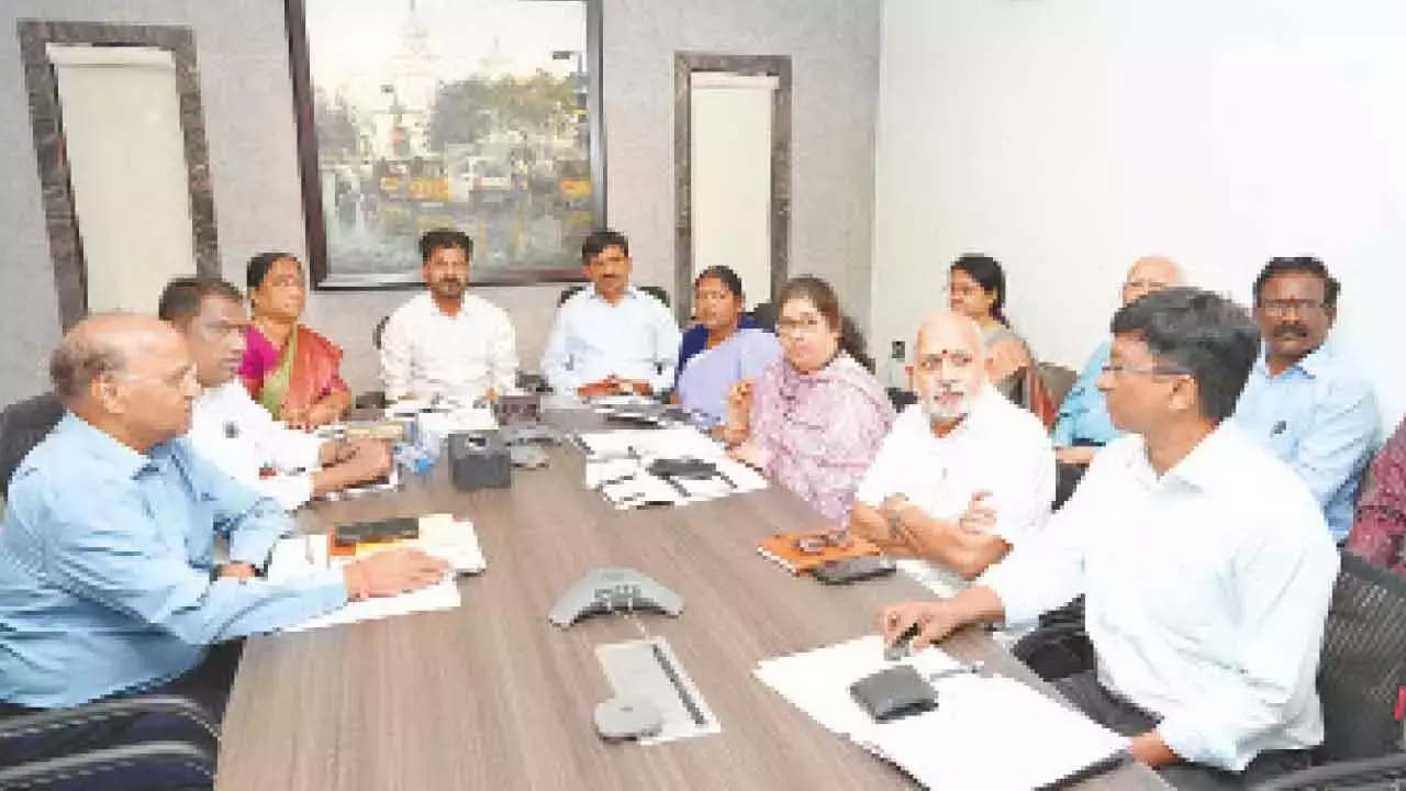 CM ने मेदाराम कार्यों को पूरा करने के लिए 100 दिन की समय सीमा तय की CM ने मेदाराम कार्यों को पूरा करने के लिए 100 दिन की समय सीमा तय की
