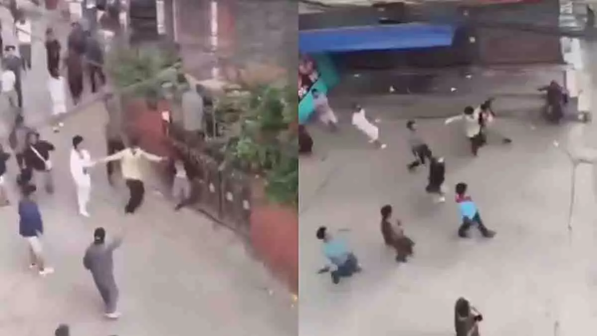 Nepal: वित्त मंत्री पर भीड़ का हमला, सड़कों पर दौड़ा-दौड़ाकर पीटा Nepal: वित्त मंत्री पर भीड़ का हमला, सड़कों पर दौड़ा-दौड़ाकर पीटा
