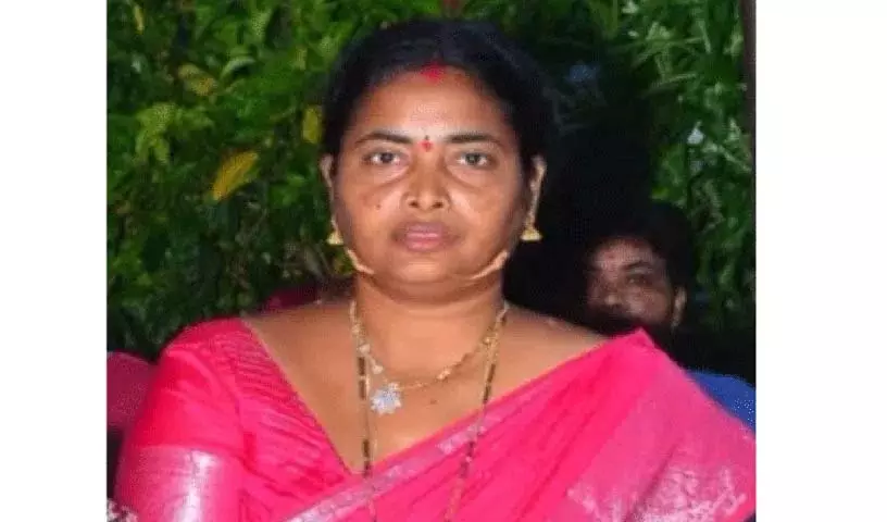 सर्पदंश से महिला की मौत सर्पदंश से महिला की मौत