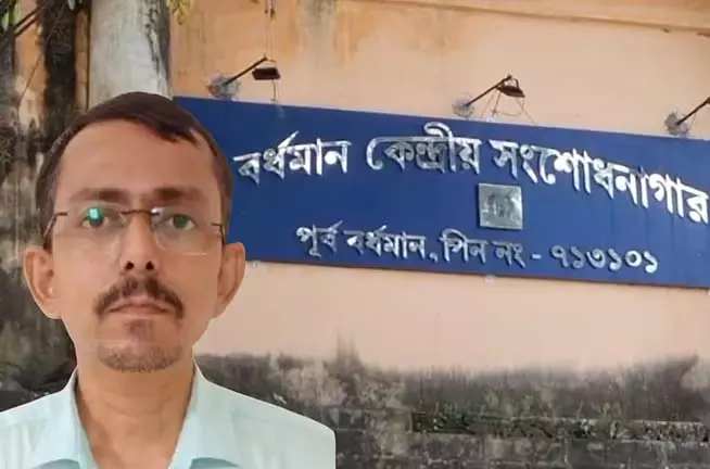 Shilda मामले में दोषी अर्नब ने भूख हड़ताल कर छात्रवृत्ति की मांग की Shilda मामले में दोषी अर्नब ने भूख हड़ताल कर छात्रवृत्ति की मांग की