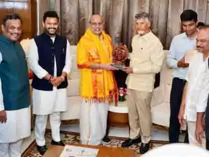 Chandrababu Naidu, वेंकैया नायडू ने राधाकृष्णन को बधाई दी Chandrababu Naidu, वेंकैया नायडू ने राधाकृष्णन को बधाई दी