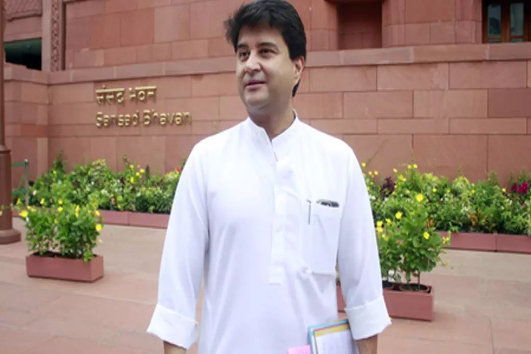 ज्योतिरादित्य सिंधिया का गुना संसदीय क्षेत्र का तीन दिनी दौरा ज्योतिरादित्य सिंधिया का गुना संसदीय क्षेत्र का तीन दिनी दौरा