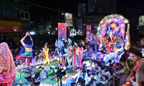 गणेश झांकी कार्यक्रम में शामिल हुए CM विष्णुदेव साय