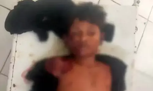 ट्रैक्टर से गिरने से किशोर की मौत, गणेश विसर्जन के बाद लौट रहा था घर ट्रैक्टर से गिरने से किशोर की मौत, गणेश विसर्जन के बाद लौट रहा था घर
