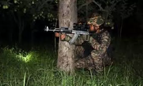 Jammu-Kashmir: आतंकियों से मुठभेड़ में 2 जवान शहीद, सेना ने दी श्रद्धांजलि Jammu-Kashmir: आतंकियों से मुठभेड़ में 2 जवान शहीद, सेना ने दी श्रद्धांजलि