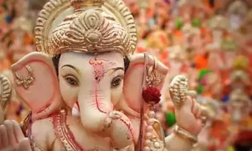 Vighnaraja Sankatti Chaturthi: विघ्नराजा संकष्टी चतुर्थी पर बनेगा शुभ योग, गणपति दूर करेंगे आपकी सभी बाधाएं Vighnaraja Sankatti Chaturthi: विघ्नराजा संकष्टी चतुर्थी पर बनेगा शुभ योग, गणपति दूर करेंगे आपकी सभी बाधाएं