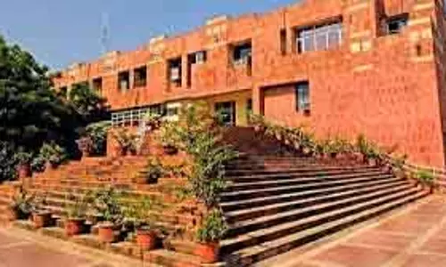 जेएनयू शिक्षक संघ ने संकाय की बर्खास्तगी पर डीन को पत्र लिखा जेएनयू शिक्षक संघ ने संकाय की बर्खास्तगी पर डीन को पत्र लिखा