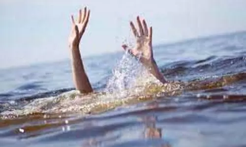Up News: गंगा में डूबा किशोर, मौत से परिवार में कोहराम