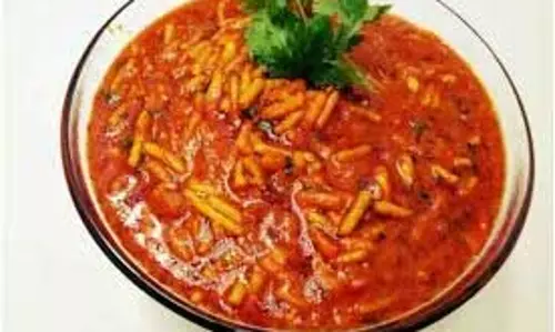 Recipe: 10 मिनट में बनाएं ये स्वादिष्ट सब्जी, रोटी-पराठे के साथ खाएं Recipe: 10 मिनट में बनाएं ये स्वादिष्ट सब्जी, रोटी-पराठे के साथ खाएं