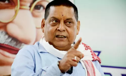 लालू यादव को नौकरी के बदले मिली संपत्ति को कर देना चाहिए दान : नीरज कुमार लालू यादव को नौकरी के बदले मिली संपत्ति को कर देना चाहिए दान : नीरज कुमार