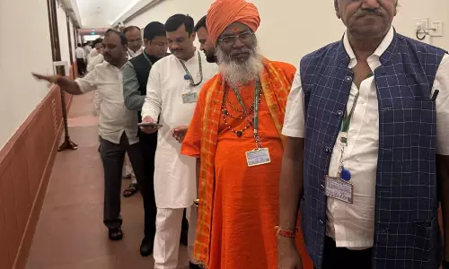 MP बृजमोहन अग्रवाल ने उपराष्ट्रपति चुनने मतदान किया MP बृजमोहन अग्रवाल ने उपराष्ट्रपति चुनने मतदान किया