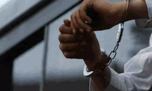 अथुर टोल गेट पर बस से 4.42 करोड़ रुपये की Hawala नकदी जब्त