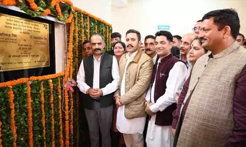 पंचायतों को स्वयं आय के स्रोत बनाने होंगे: Vikramaditya