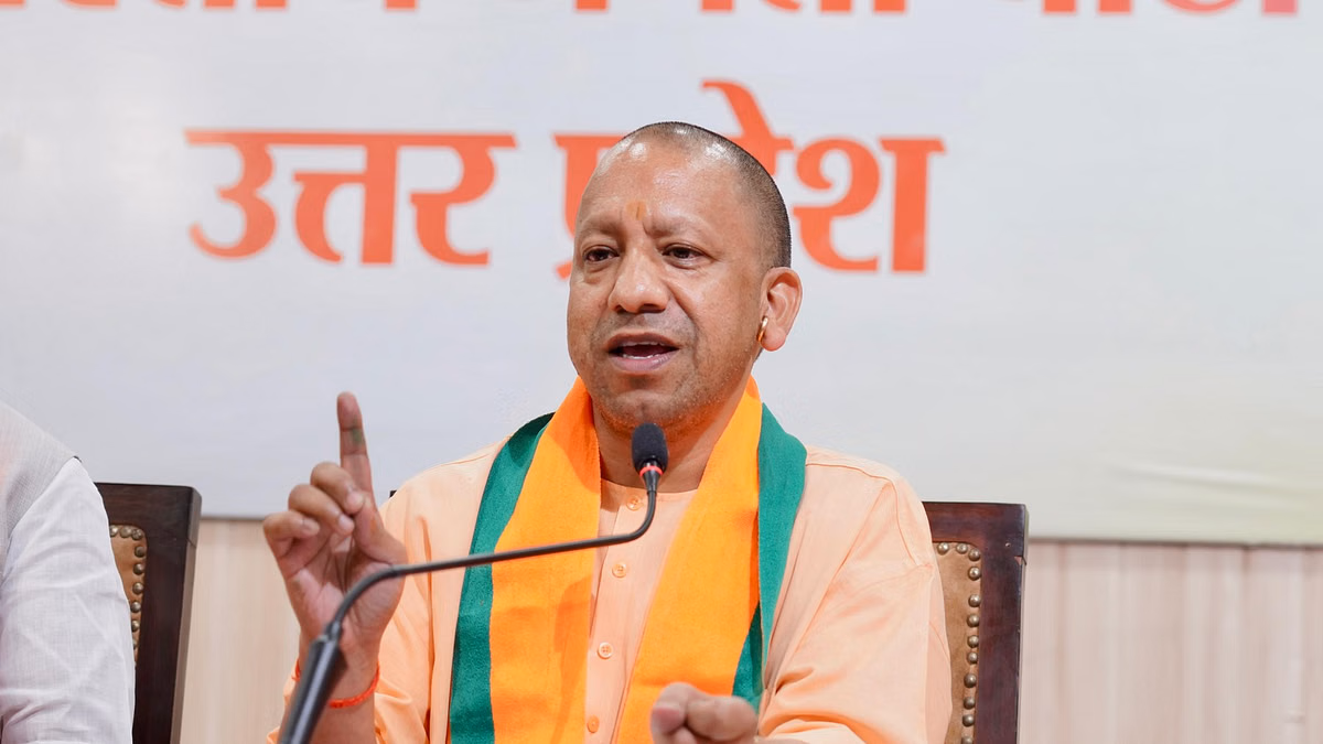 Lucknow: मुख्यमंत्री योगी ने पखवाड़ा की तैयारियों का जायजा लिया Lucknow: मुख्यमंत्री योगी ने पखवाड़ा की तैयारियों का जायजा लिया