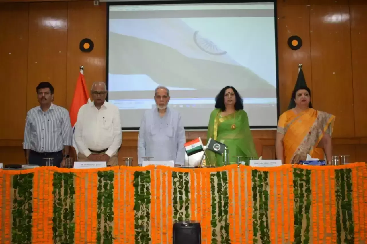 New Delhi: राम बहादुर राय ने जीवन मूल्यों पर दिया संदेश