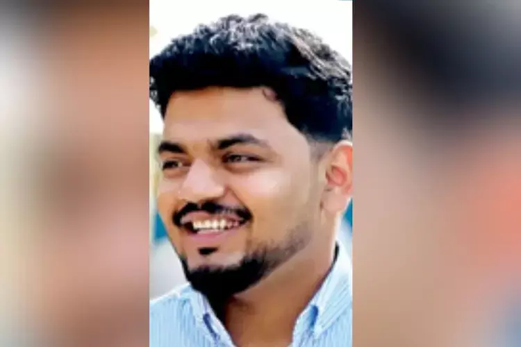 Kerala का एक व्यक्ति 10 साल के बच्चे को नया जीवन देने के लिए दुबई से घर आया