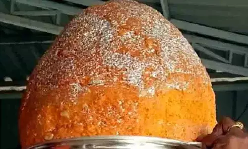 BRS नेता ने लगातार तीसरे साल रुद्रराम गणेश लड्डू नीलामी जीती BRS नेता ने लगातार तीसरे साल रुद्रराम गणेश लड्डू नीलामी जीती
