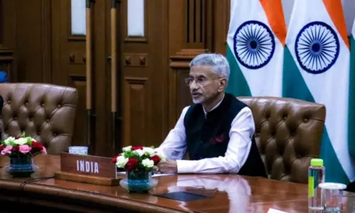 जयशंकर ने BRICS से वैश्विक अर्थव्यवस्था को स्थिर करने और सुधारों को आगे बढ़ाने का किया आग्रह