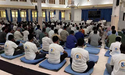 Dhamma Khetta ने स्वर्ण जयंती के अवसर पर विशाल ध्यान कार्यक्रम का आयोजन किया