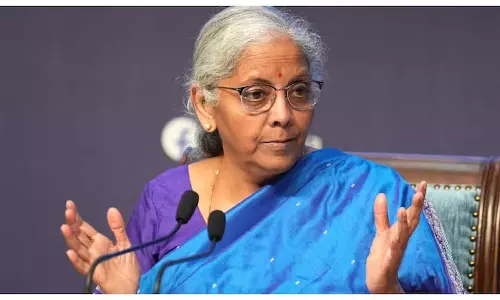 बीमा पर GST: जीएसटी 2.0 के बाद पॉलिसीधारकों को बहुत कुछ जानना होगा बीमा पर GST: जीएसटी 2.0 के बाद पॉलिसीधारकों को बहुत कुछ जानना होगा