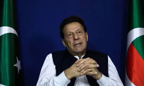 जेल में बंद पूर्व प्रधानमंत्री Imran Khan ने पाक सेना प्रमुख पर निशाना साधा