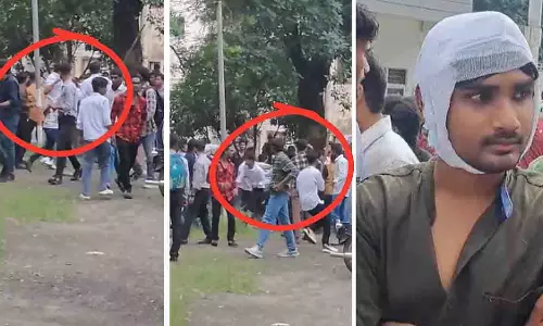 Jabalpur: कॉलेज के बाहर छात्रों के बीच लाठीचार्ज जैसी झड़प Jabalpur: कॉलेज के बाहर छात्रों के बीच लाठीचार्ज जैसी झड़प