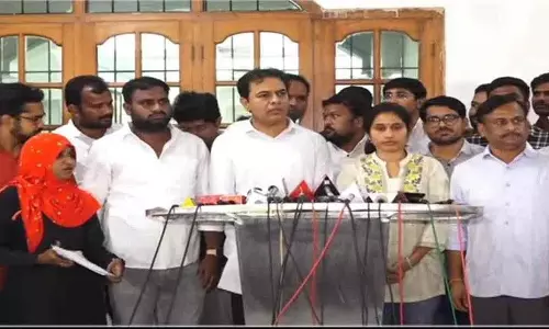 Group-1 की परीक्षाएं दोबारा आयोजित की जाएं.. केटीआर की मांग Group-1 की परीक्षाएं दोबारा आयोजित की जाएं.. केटीआर की मांग