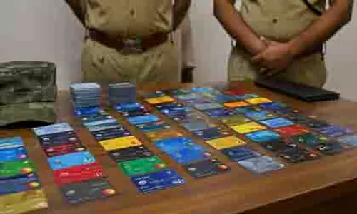 राजस्थान पुलिस की बड़ी कार्रवाई, ATM धोखाधड़ी गिरोह का पर्दाफाश राजस्थान पुलिस की बड़ी कार्रवाई, ATM धोखाधड़ी गिरोह का पर्दाफाश