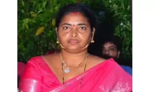 सर्पदंश से महिला की मौत सर्पदंश से महिला की मौत